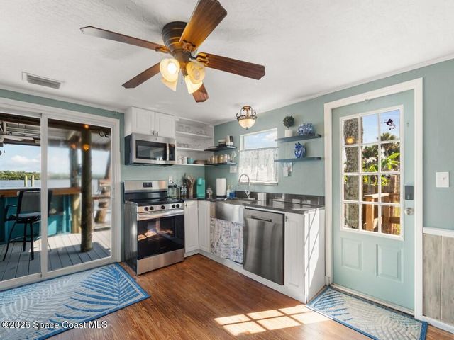 3965 Canal Drive, Sebastian, FL 32976