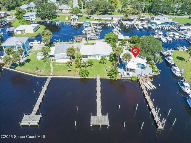 3965 Canal Drive, Sebastian, FL 32976