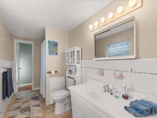 3965 Canal Drive, Sebastian, FL 32976