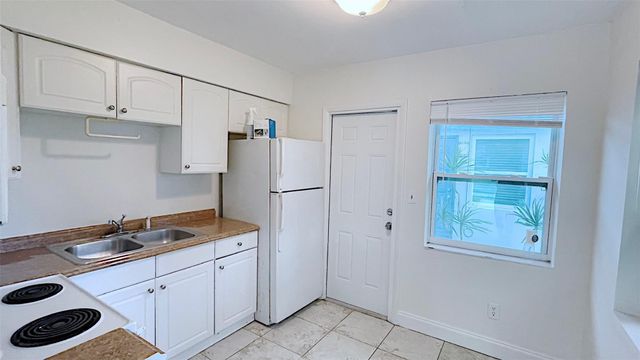 511 SE 2nd Avenue South, Dania Beach, FL 33004