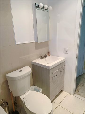 511 SE 2nd Avenue South, Dania Beach, FL 33004
