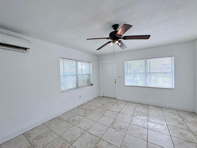 511 SE 2nd Avenue South, Dania Beach, FL 33004