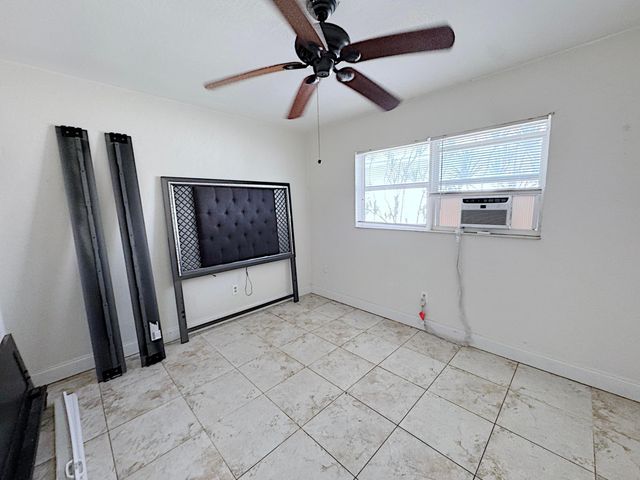 511 SE 2nd Avenue South, Dania Beach, FL 33004