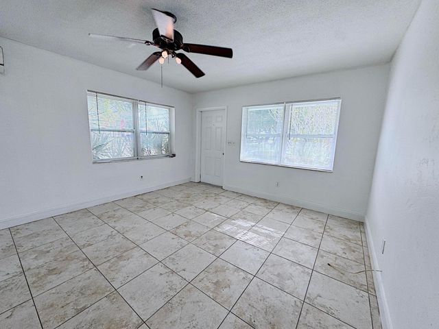 511 SE 2nd Avenue South, Dania Beach, FL 33004