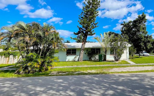 511 SE 2nd Avenue South, Dania Beach, FL 33004