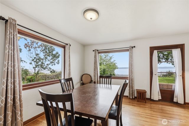 23932 Jefferson Point Road NE, Kingston, WA 98346