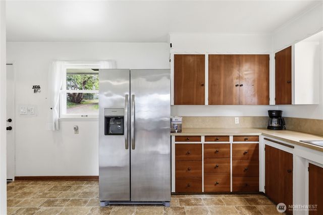 23932 Jefferson Point Road NE, Kingston, WA 98346
