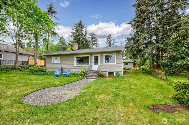 23932 Jefferson Point Road NE, Kingston, WA 98346