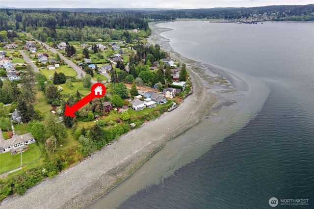 23932 Jefferson Point Road NE, Kingston, WA 98346