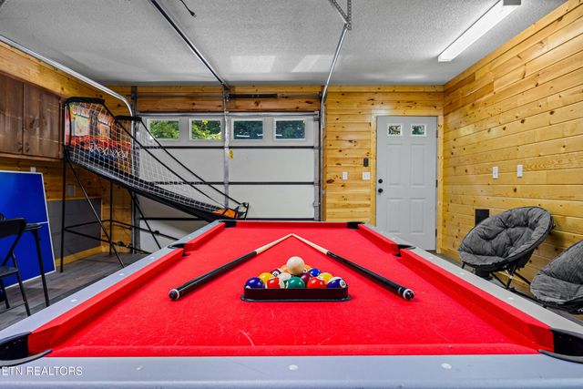 612 Stonegate Way, Townsend, TN 37882