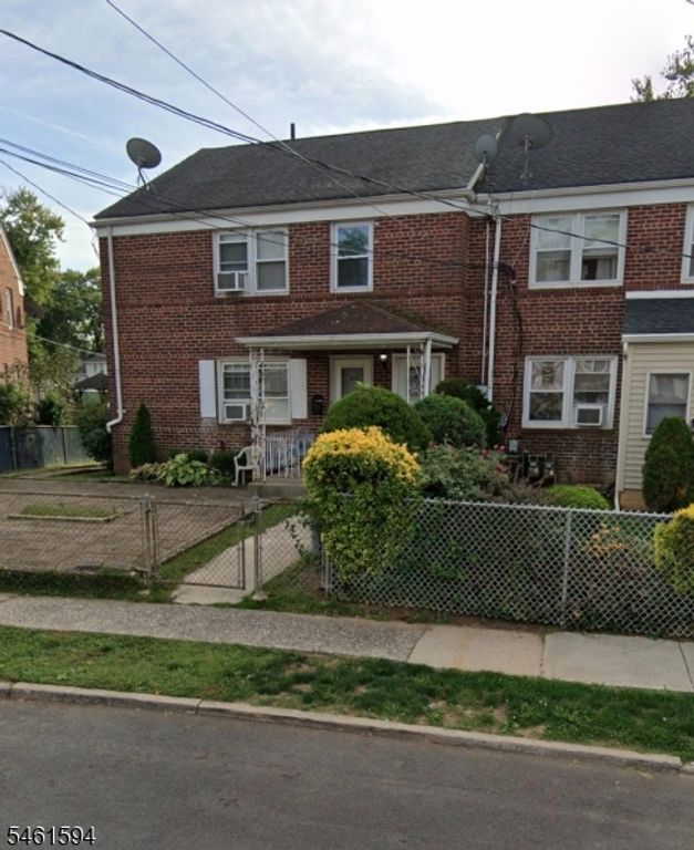 652 CORA PLACE, Rahway City, NJ 07065