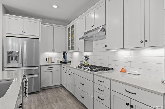 1915 Canyonpoint Lane, Castle Pines, CO 80108