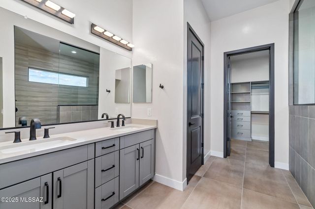 3560 N San Sebastián Drive # 12, Tucson, AZ 85750