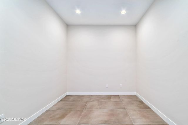 3560 N San Sebastián Drive # 12, Tucson, AZ 85750