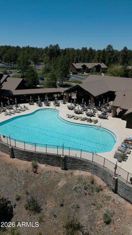 1301 S Lakeside Trail, Show Low, AZ 85901