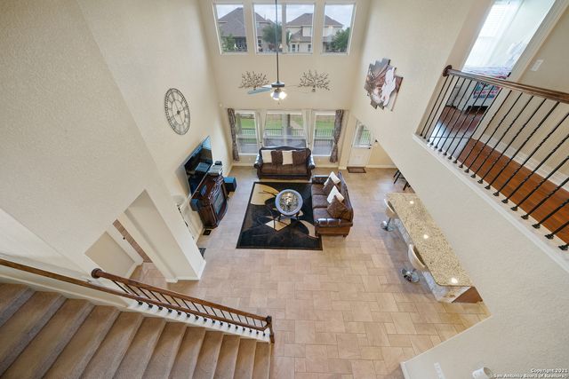 3121 HALF MOON DR, Schertz, TX 78108