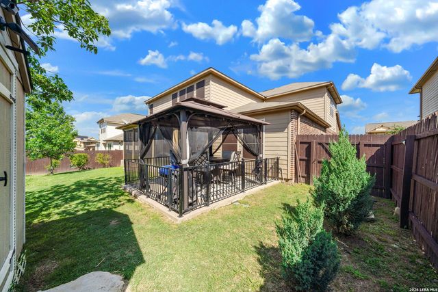 3121 HALF MOON DR, Schertz, TX 78108