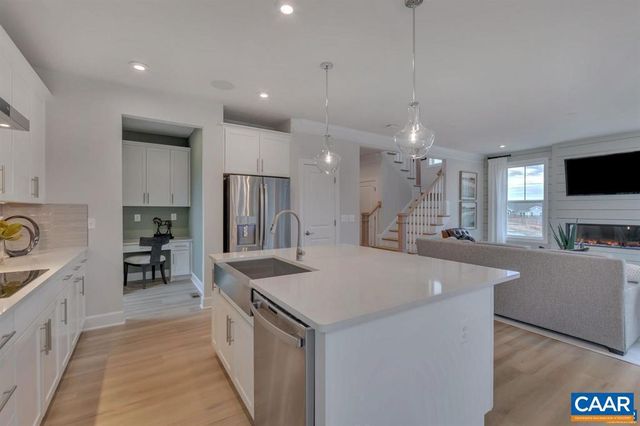 2837 RAMBLING BROOK LN, Crozet, VA 22932