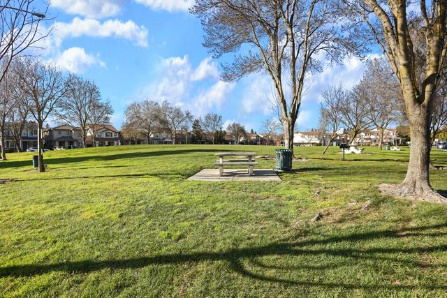 3144 Sweet Lilac Way, Stockton, CA 95209