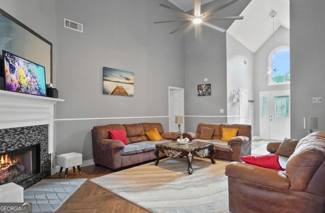 131 Pecan Lake Drive, Sharpsburg, GA 30277