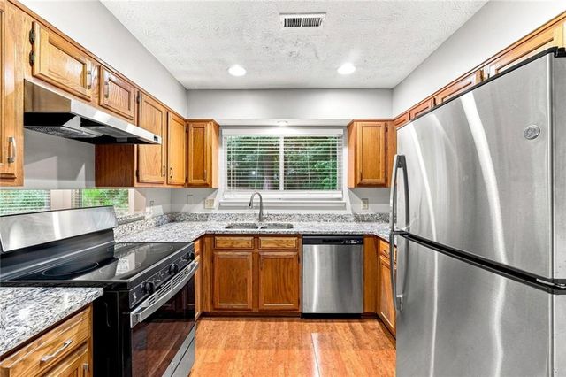 10450 Summer Creek Drive, Johns Creek, GA 30022