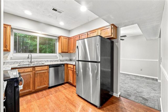 10450 Summer Creek Drive, Johns Creek, GA 30022
