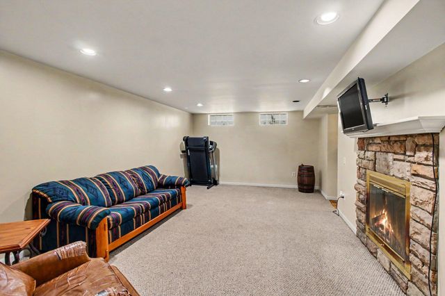 2730 Bullard Road, Hartland, MI 48353