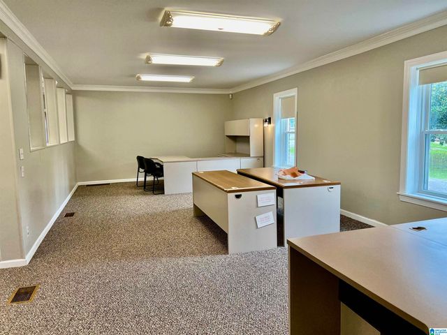 516 MAIN STREET, Warrior, AL 35180