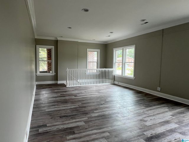 516 MAIN STREET, Warrior, AL 35180