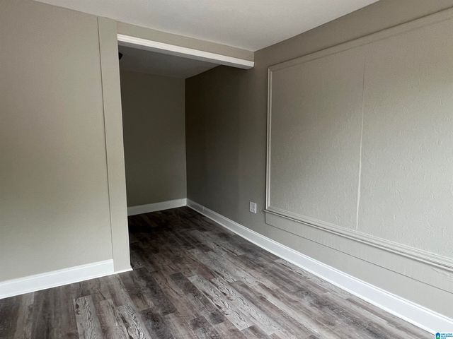 516 MAIN STREET, Warrior, AL 35180