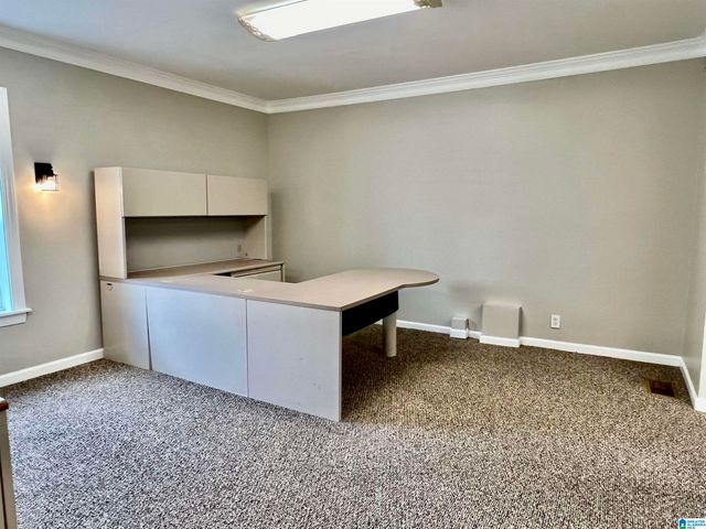 516 MAIN STREET, Warrior, AL 35180