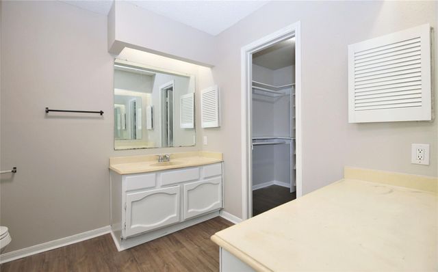 7814 Barnhill, Humble, TX 77338