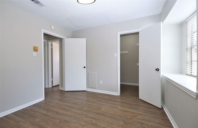 7814 Barnhill, Humble, TX 77338