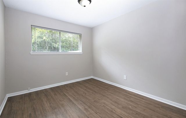 7814 Barnhill, Humble, TX 77338