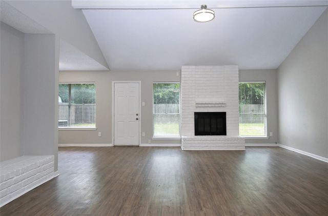 7814 Barnhill, Humble, TX 77338