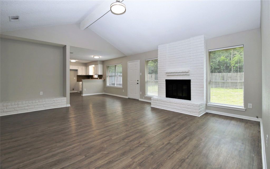 7814 Barnhill, Humble, TX 77338