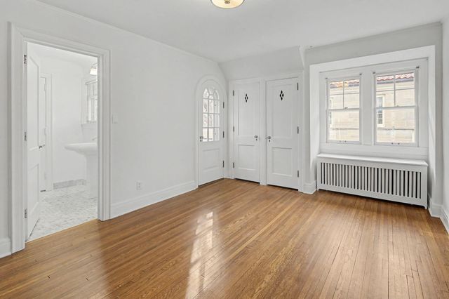 2635 Newton Avenue S, Minneapolis, MN 55405