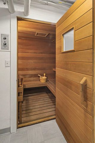 2635 Newton Avenue S, Minneapolis, MN 55405