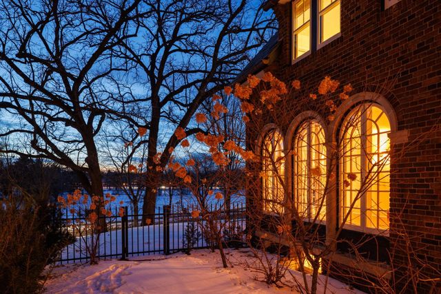 2635 Newton Avenue S, Minneapolis, MN 55405