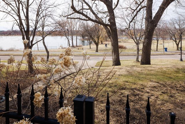 2635 Newton Avenue S, Minneapolis, MN 55405