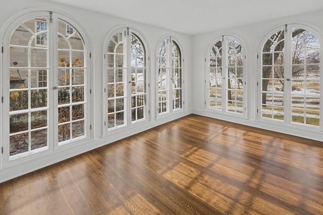 2635 Newton Avenue S, Minneapolis, MN 55405