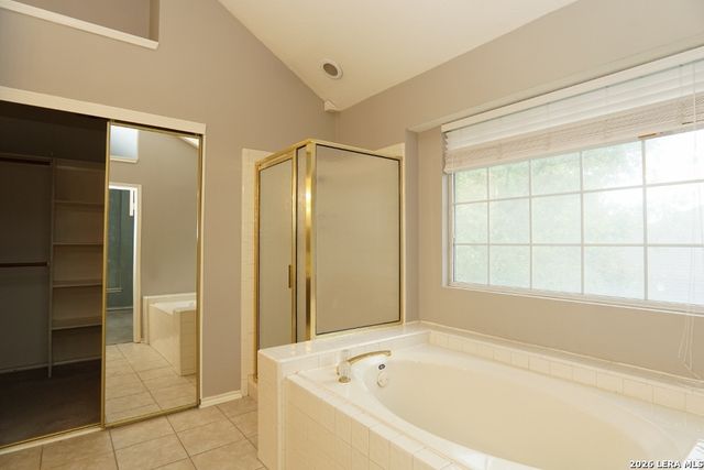 1818 Caraselle Loop Court, San Antonio, TX 78253