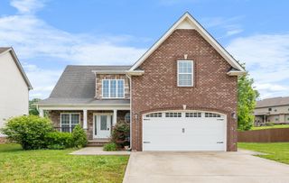 1444 Brew Moss Dr, Clarksville, TN 37043