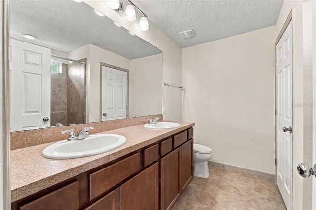 8734 HINSDALE HEIGHTS DRIVE, Polk City, FL 33868