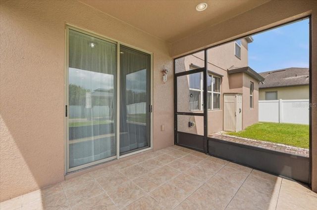 8734 HINSDALE HEIGHTS DRIVE, Polk City, FL 33868