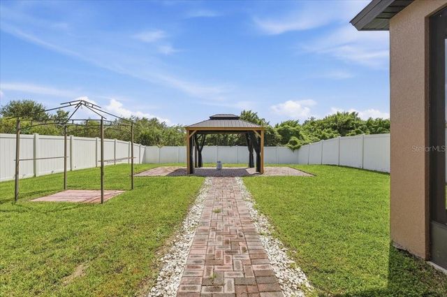 8734 HINSDALE HEIGHTS DRIVE, Polk City, FL 33868