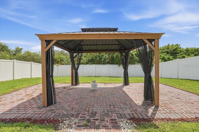 8734 HINSDALE HEIGHTS DRIVE, Polk City, FL 33868