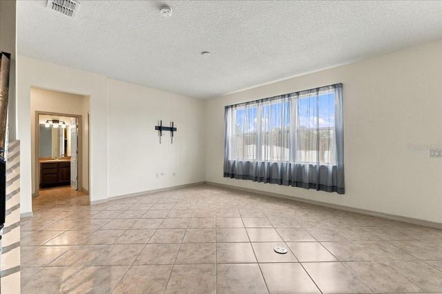 8734 HINSDALE HEIGHTS DRIVE, Polk City, FL 33868