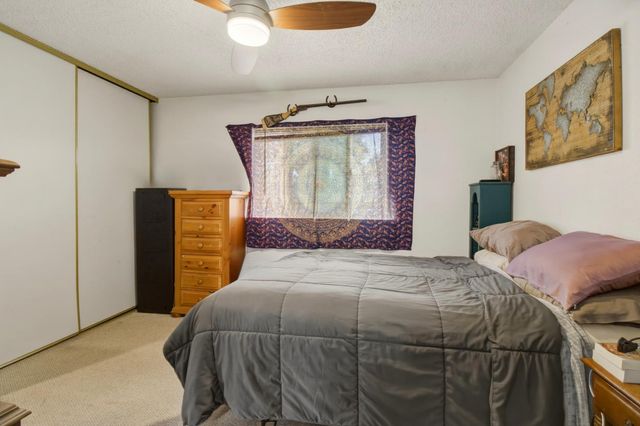 9101 Vernetta Way, Elk Grove, CA 95624