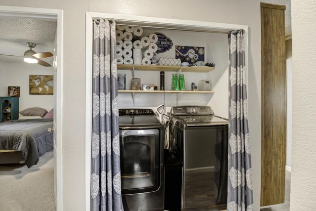 9101 Vernetta Way, Elk Grove, CA 95624